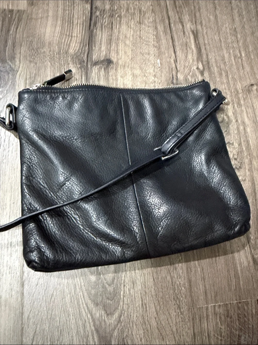 Sleek Black Leather Crossbody Bag for Women